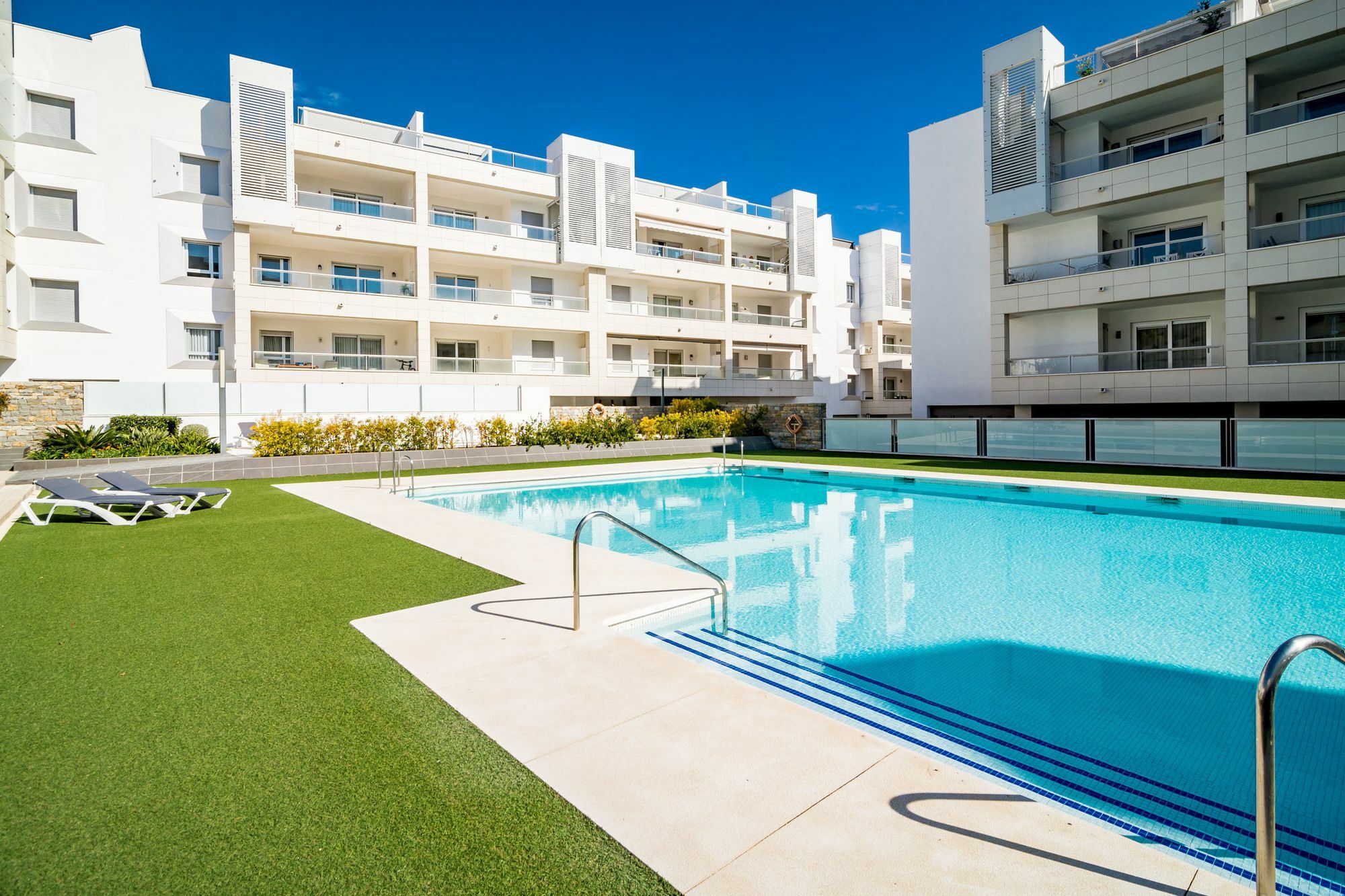 Lab-modern 3 Bedroom Near Appartement Marbellac