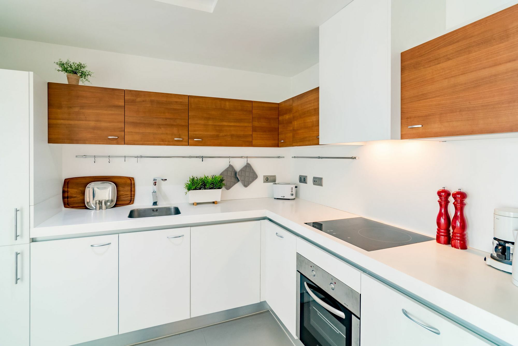 Lab-modern 3 Bedroom Near * Marbellac