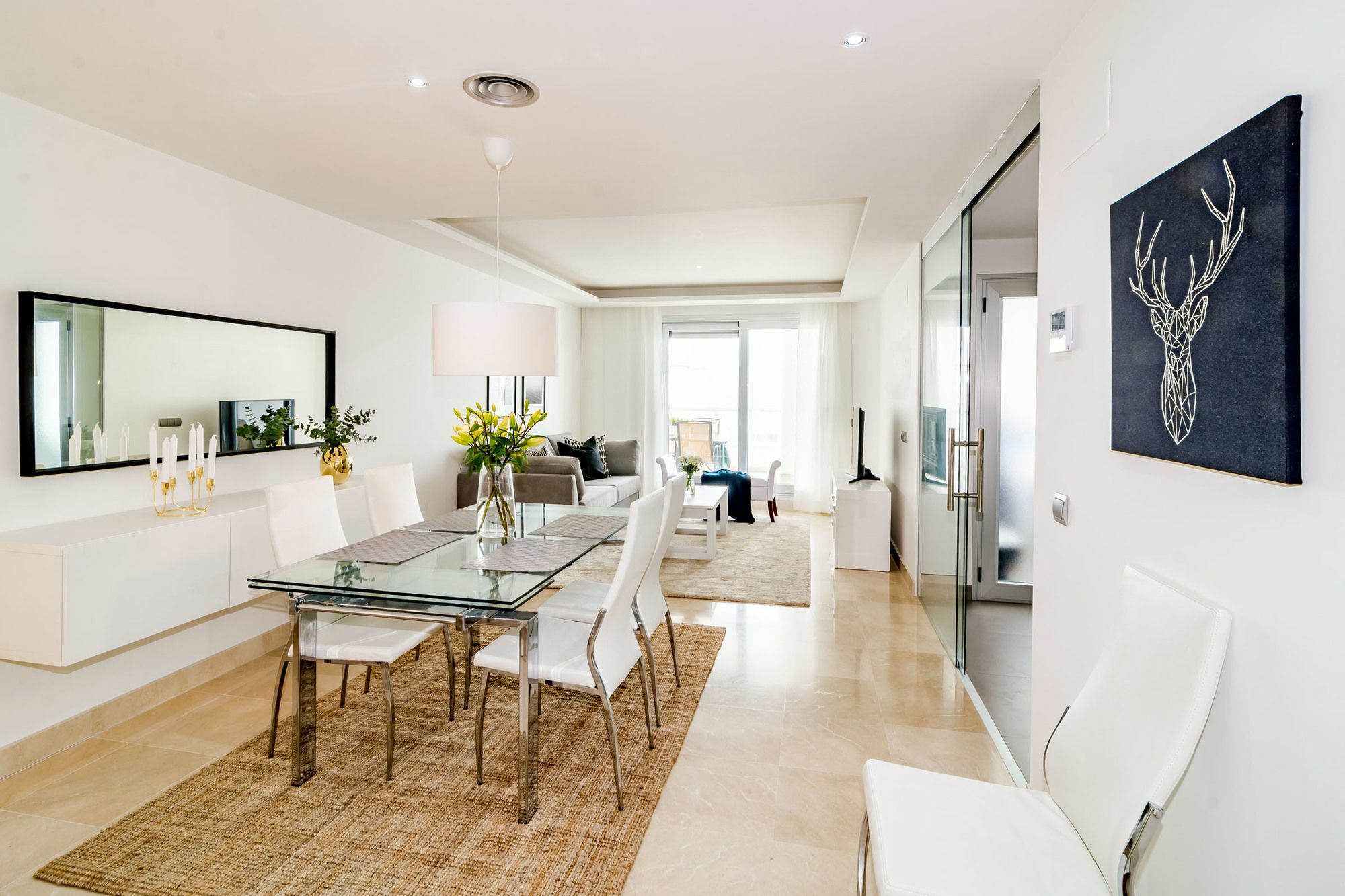 Lab-modern 3 Bedroom Near Apartment Marbella